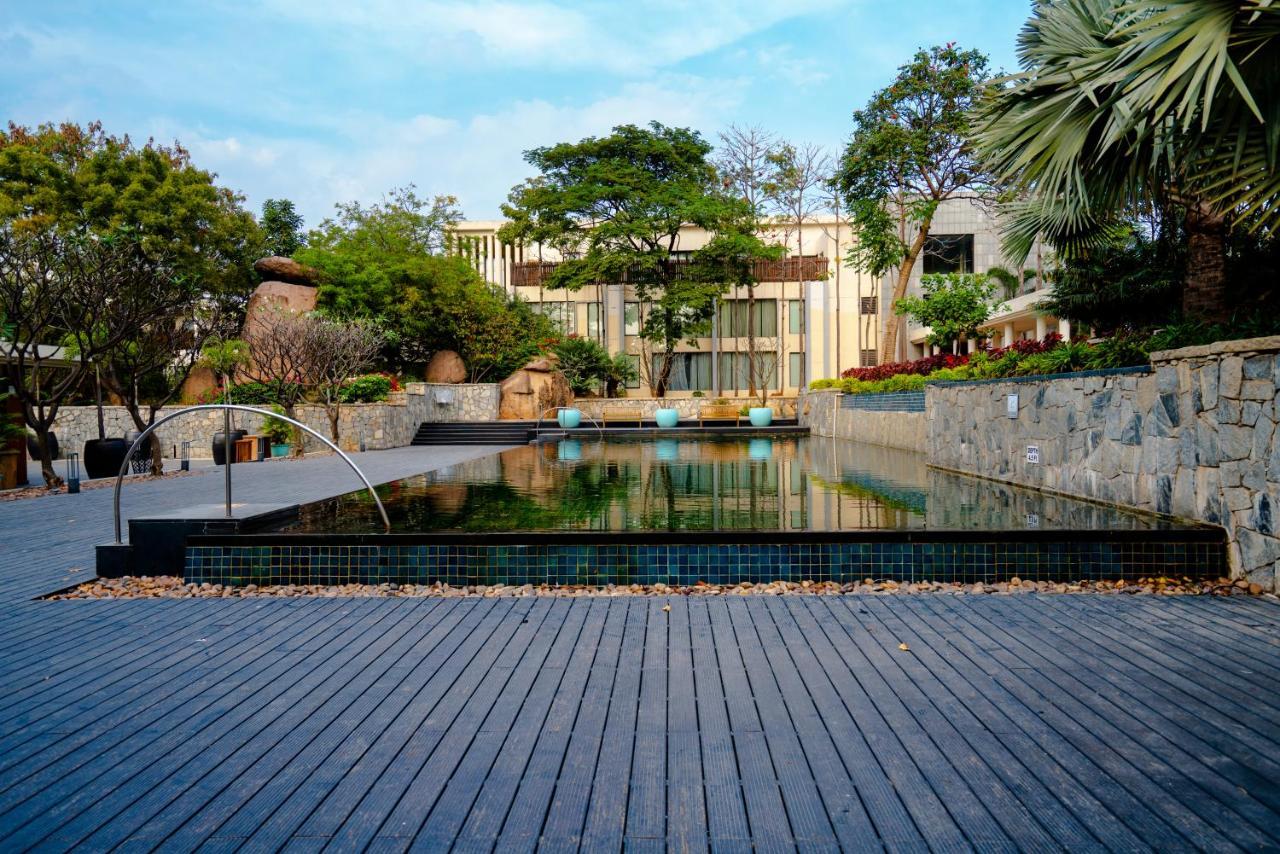 Hyatt Hyderabad Gachibowli Hotel Exterior photo